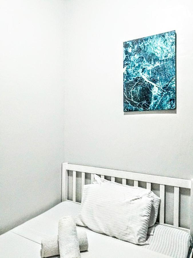 Hometel Barrio House Mactan Lapu-Lapu City Eksteriør bilde