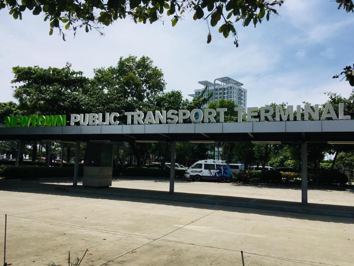 Hometel Barrio House Mactan Lapu-Lapu City Eksteriør bilde