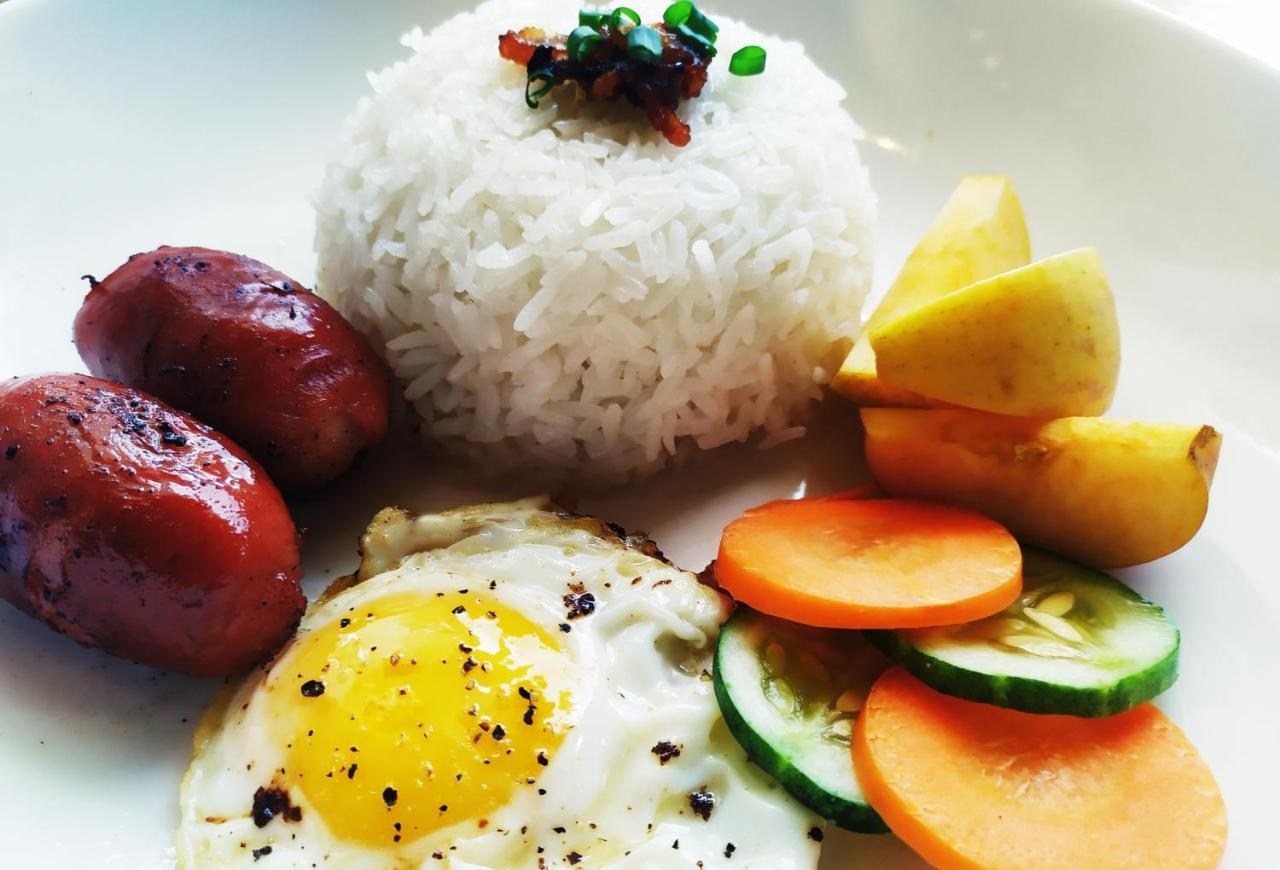 Hometel Barrio House Mactan Lapu-Lapu City Eksteriør bilde