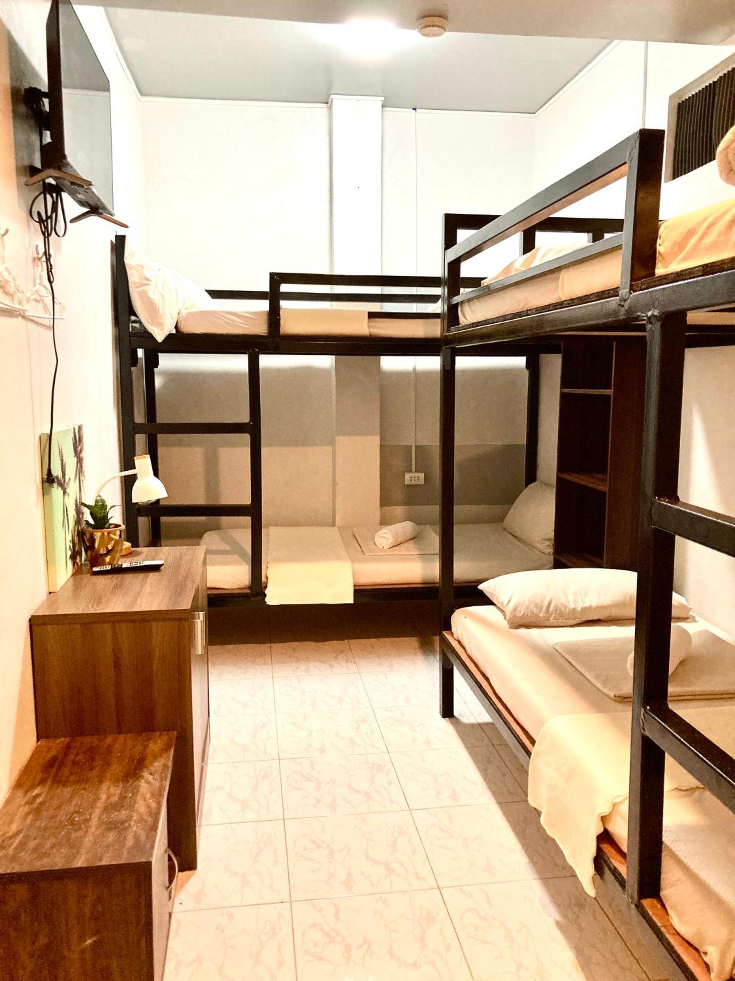 Hometel Barrio House Mactan Lapu-Lapu City Eksteriør bilde